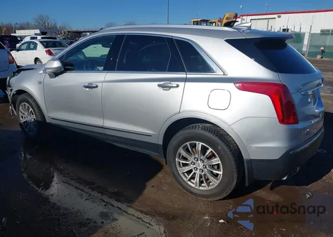 2017 Cadillac Xt5 Luxury z USA, uszkodzony, nr VIN 1GYKNDRS4HZ155576